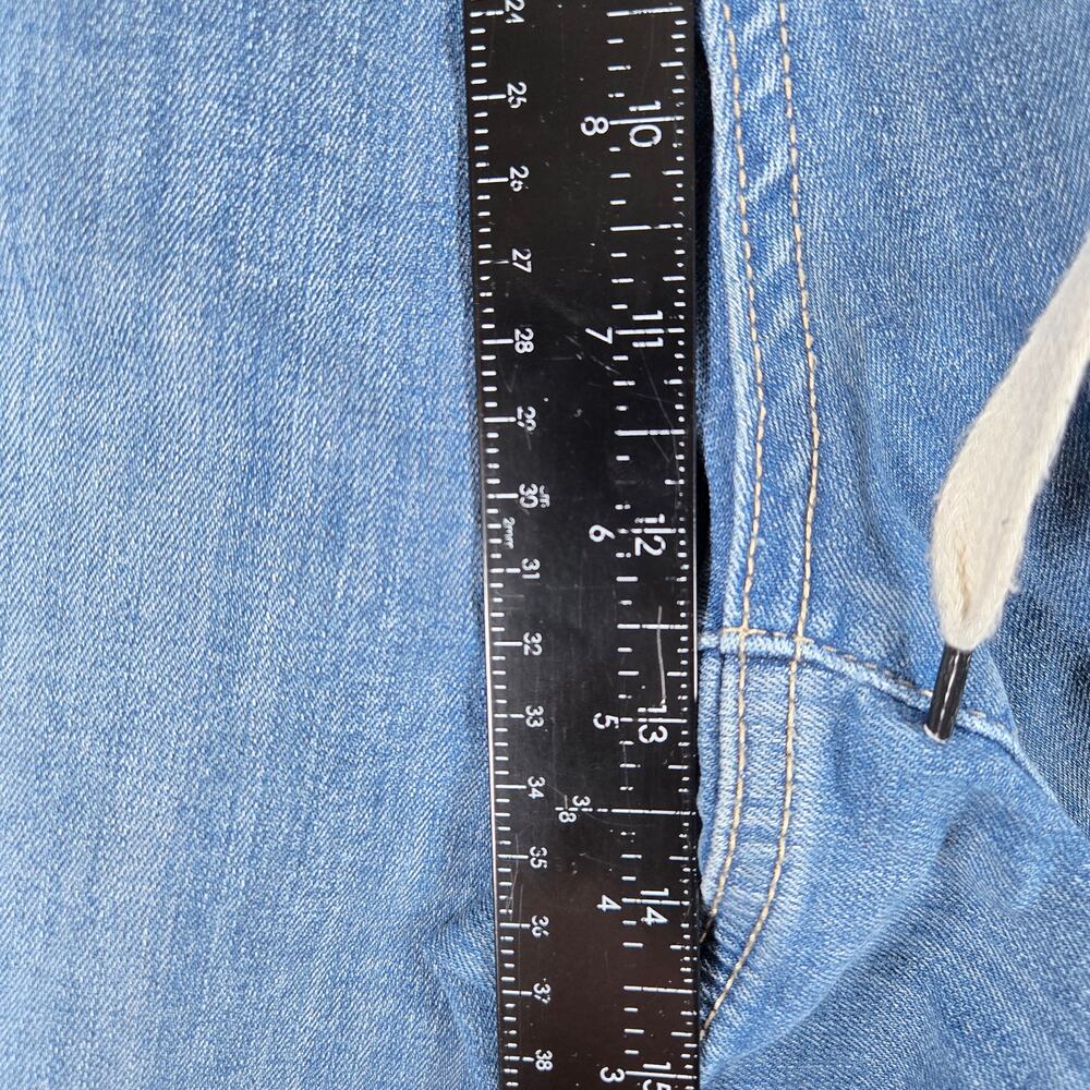 Judy Blue Light Blue Ankle Jeans - Picture 6 of 8